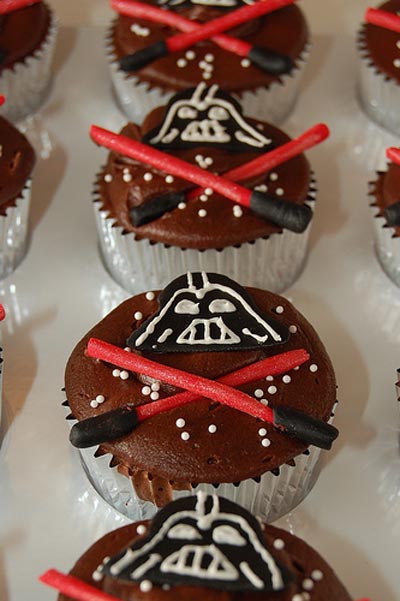 Cupcakes with Darth Vader